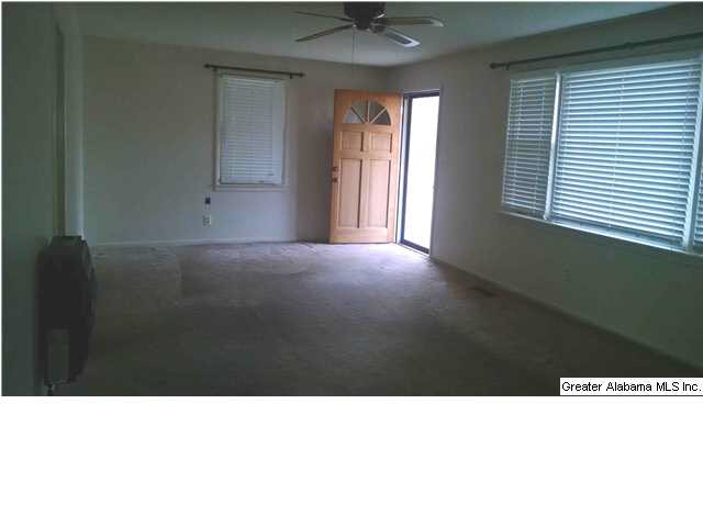 441 Cullman Road Gardendale, AL 35071 - Photo 4 of 10