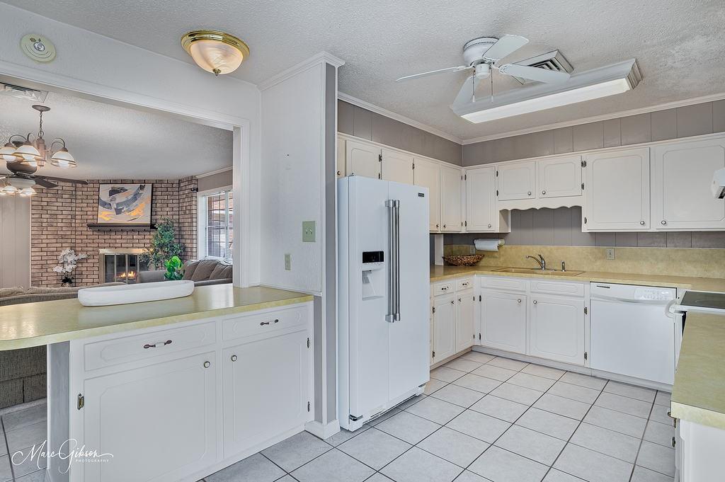 11743 Sparks Davis Road Keithville, LA 71047 - Photo 8 of 27