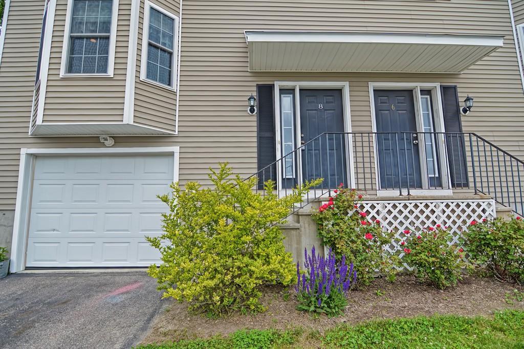 8 Lilac Lane Worcester, MA 01607 - Photo 3 of 38 Gallery Image 3