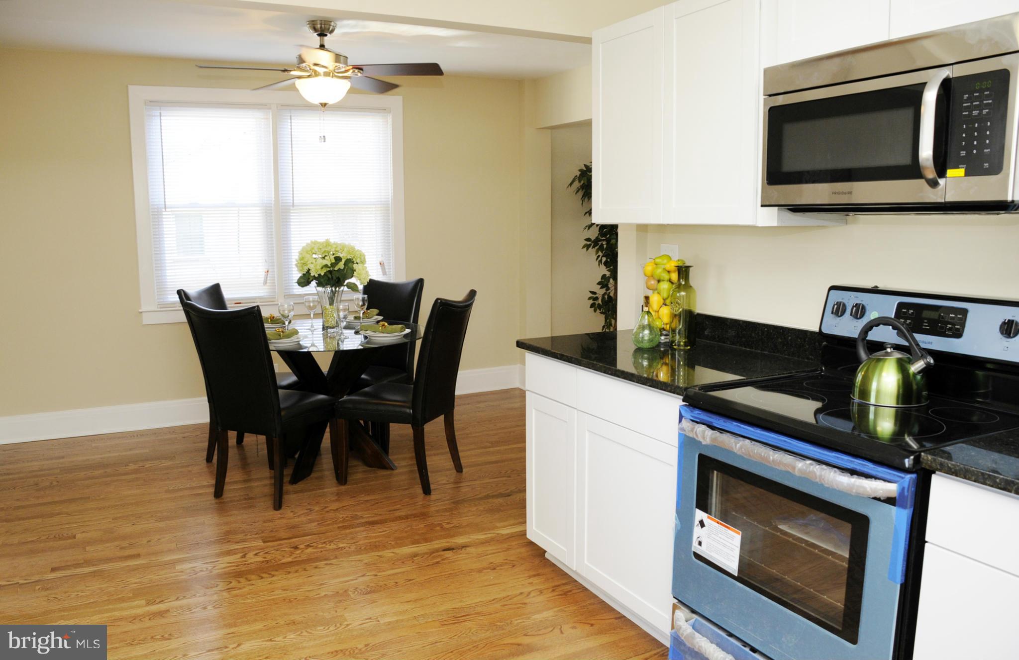 1204 Valley Road Pasadena, MD 21122 - Photo 11 of 30 Kitchen
