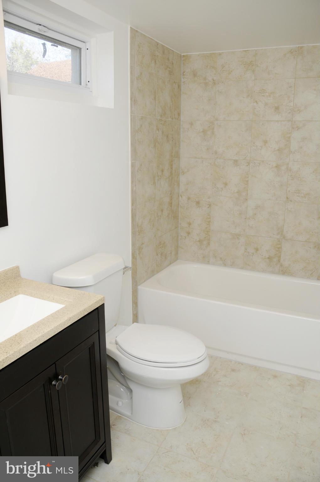 1204 Valley Road Pasadena, MD 21122 - Photo 25 of 30 Bath