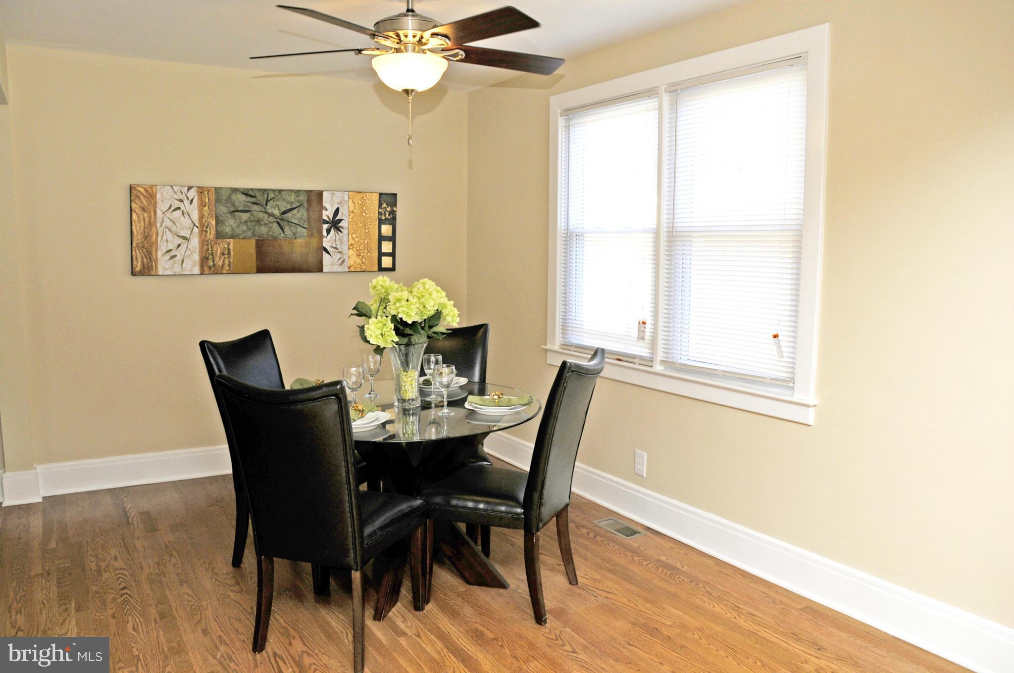 1204 Valley Road Pasadena, MD 21122 - Photo 5 of 30 Dining Room