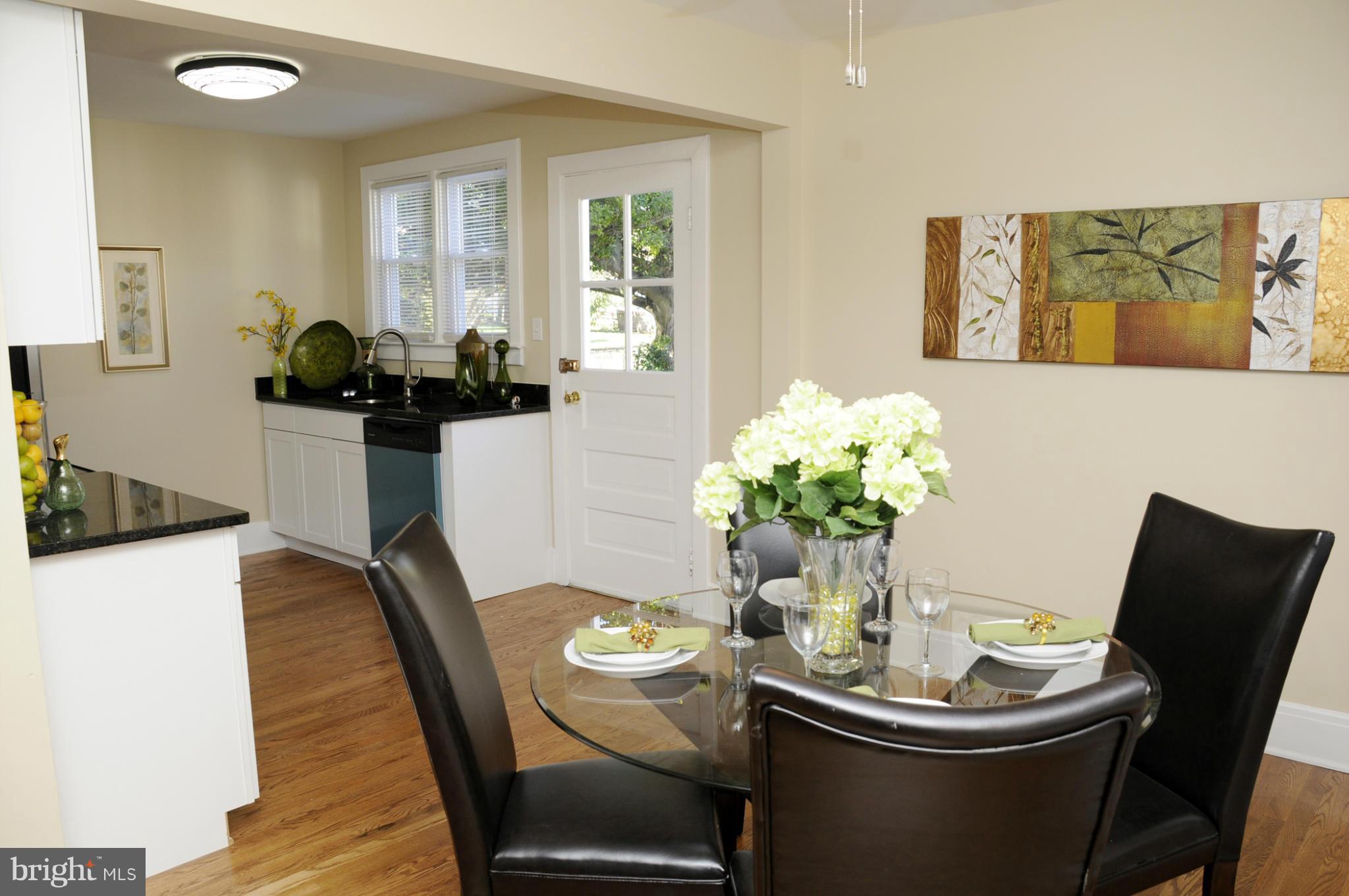 1204 Valley Road Pasadena, MD 21122 - Photo 6 of 30 Dining Room
