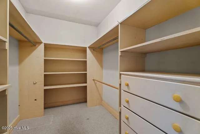 $329,900 | 2313 Foxcroft Road Northwest, Wilson, NC 27896