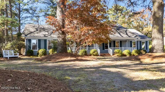 $329,900 | 2313 Foxcroft Road Northwest, Wilson, NC 27896