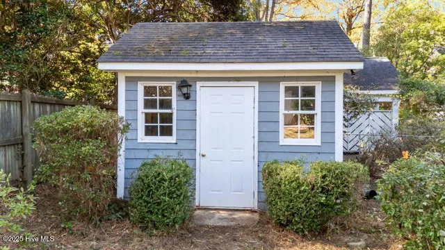 $329,900 | 2313 Foxcroft Road Northwest, Wilson, NC 27896