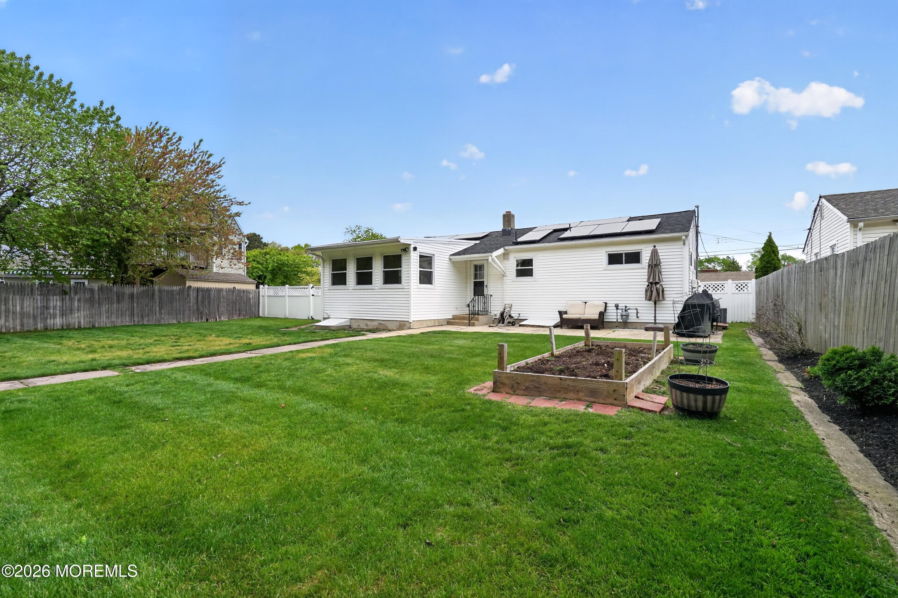 317 Northrop Road Brick, NJ 08723 - Photo 4 of 32 04_317_Northrop_Rd_Brick_Township_NJ_087