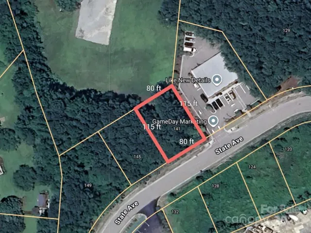 a view of a street both side of house