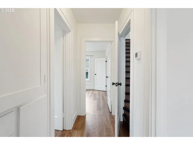 $415,000 | 562 21st Street Northeast, Salem, OR 97301