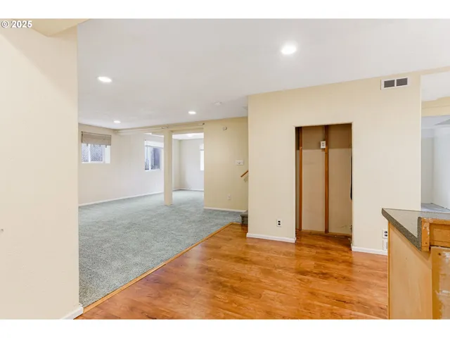 $415,000 | 562 21st Street Northeast, Salem, OR 97301