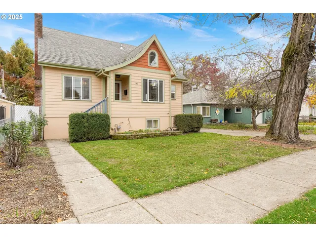 $415,000 | 562 21st Street Northeast, Salem, OR 97301