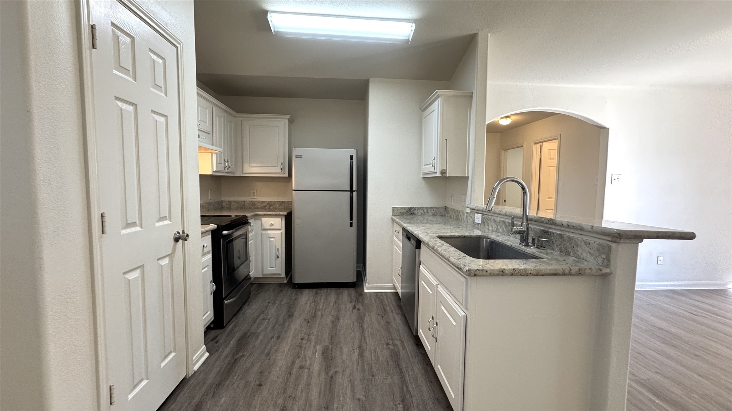 28831 Frio River Loop Spring, TX 77386 - Photo 12 of 30