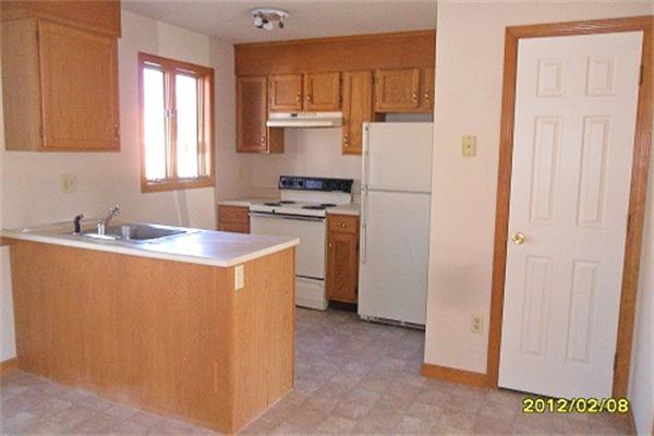 23 Tannery Road, Unit 2B Westfield, MA 01085 - Photo 3 of 9 Gallery Image 3