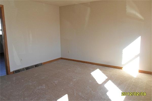 23 Tannery Road, Unit 2B Westfield, MA 01085 - Photo 5 of 9 Gallery Image 5