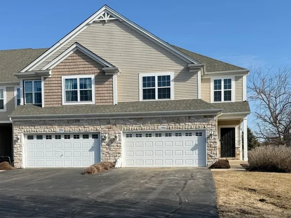 $2,400 | 286 Wolverine Drive, Oswego, IL 60543