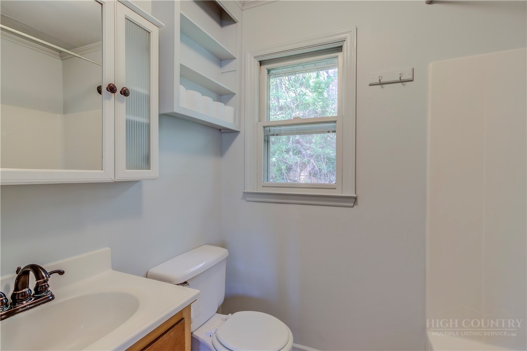129 J L Norris Drive Boone, NC 28607 - Photo 23 of 35