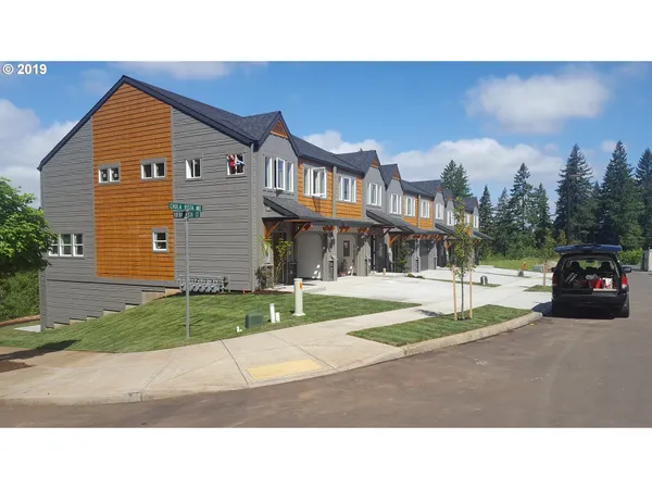 $412,900 | 16817 Chula Vista Avenue, Sandy, OR 97055