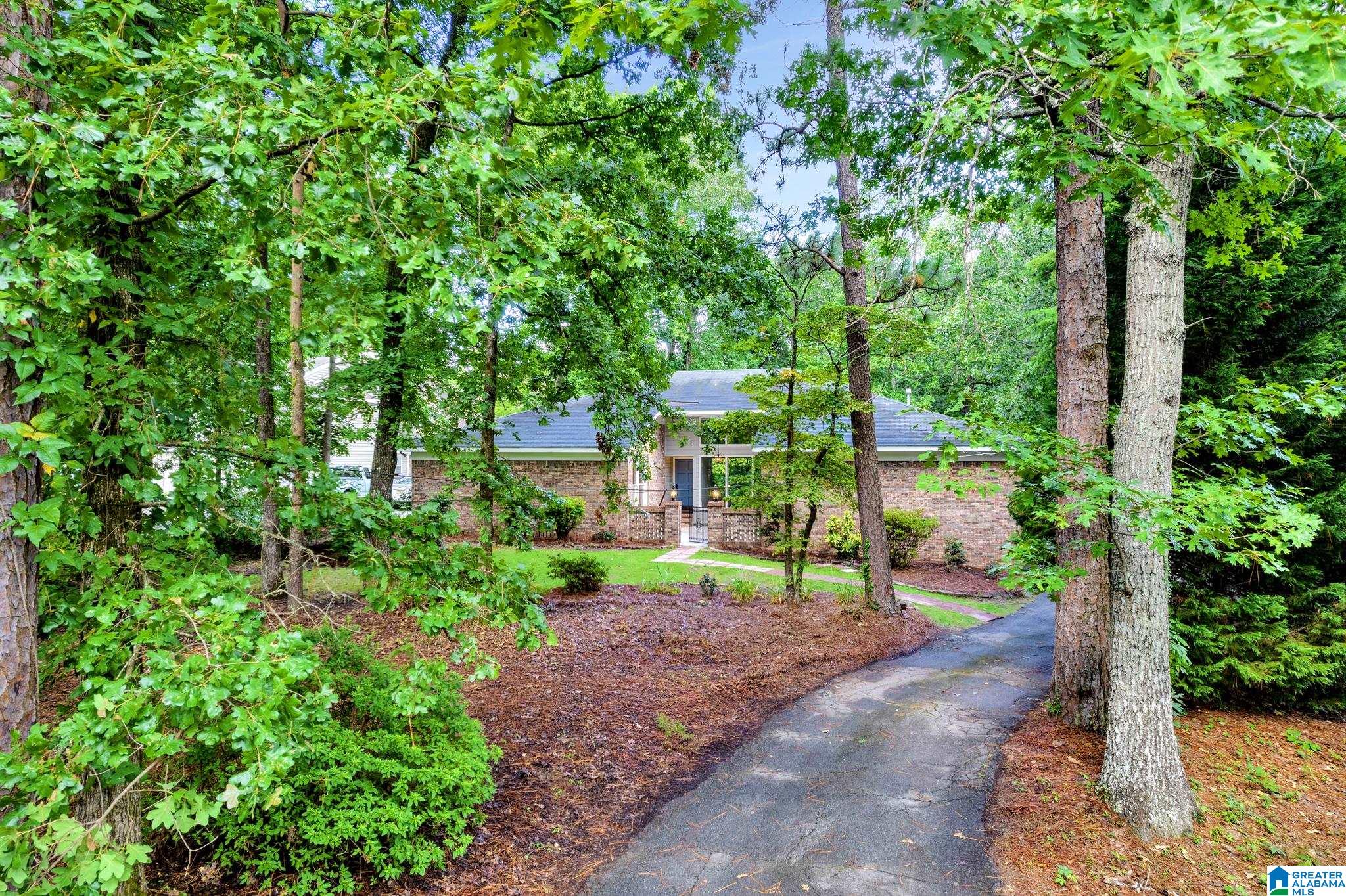 608 South Sanders Road Birmingham, AL 35226 - Photo 6 of 49