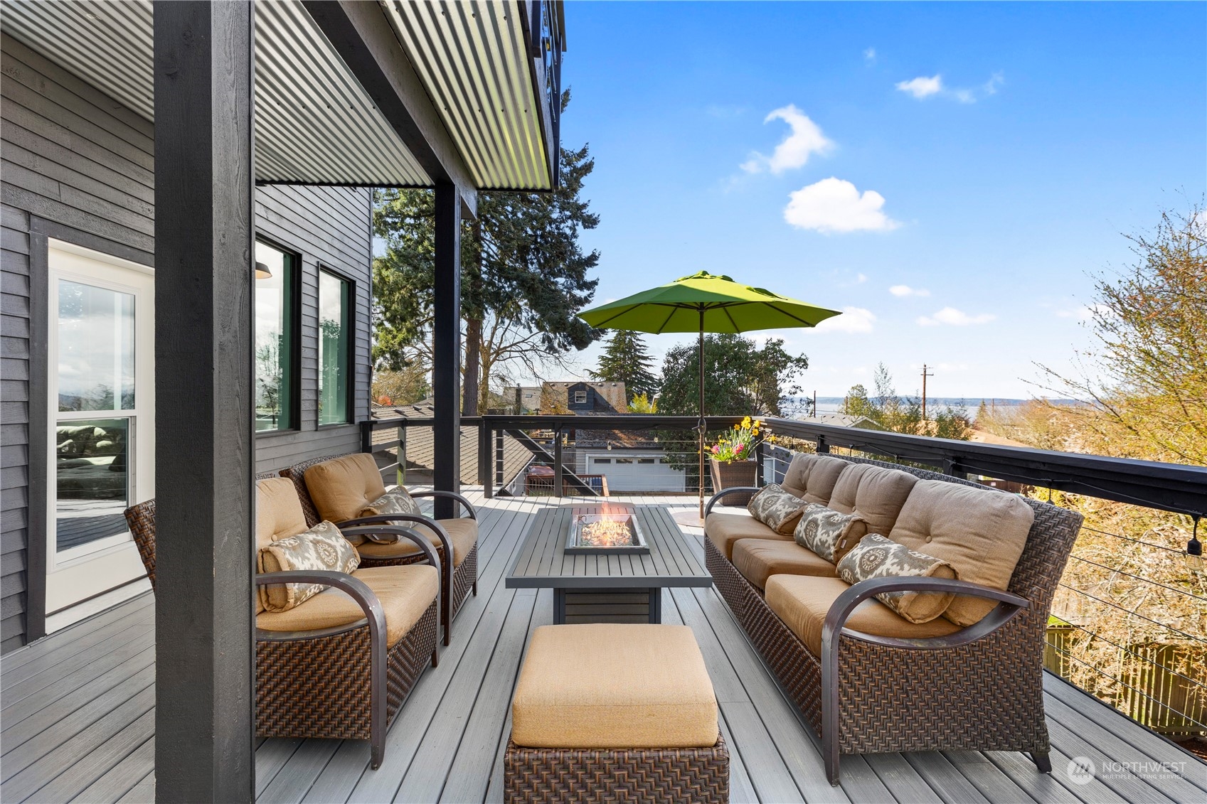 4136 Southwest Austin Street Seattle, WA 98136 - Photo 11 of 32 Gallery Image 11