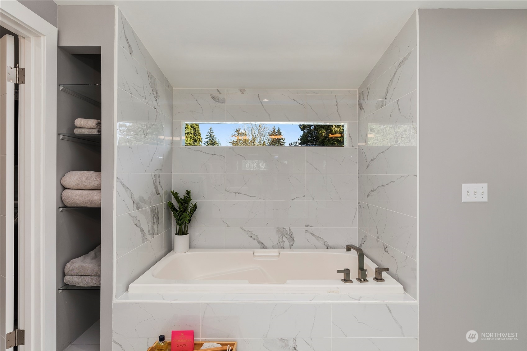 4136 Southwest Austin Street Seattle, WA 98136 - Photo 19 of 32 Gallery Image 19