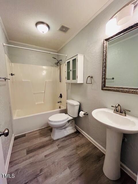 830 Northview Drive Sanford, NC 27332 - Photo 14 of 20 a bathroom with a sink toilet and shower