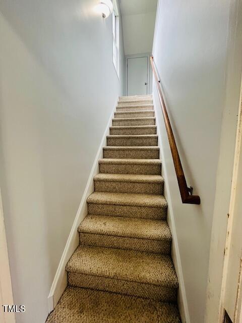 830 Northview Drive Sanford, NC 27332 - Photo 17 of 20 a view of entryway