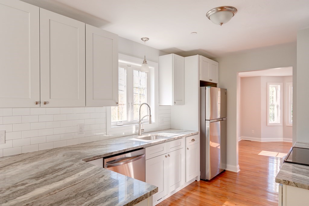 76 Upland Street, Unit A Worcester, MA 01607 - Photo 3 of 13 Gallery Image 3