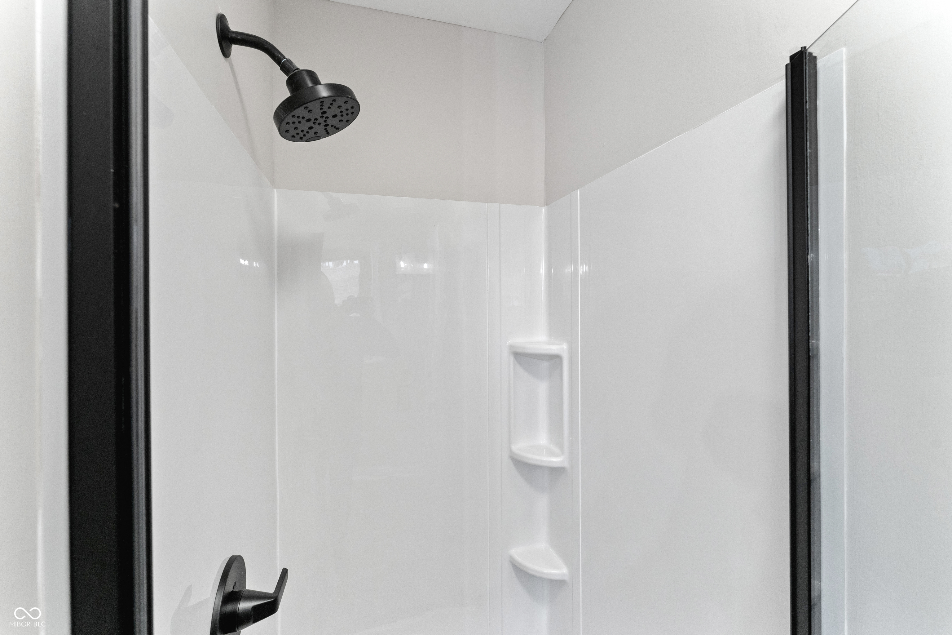 2718 Orchard Lane Columbus, IN 47201 - Photo 16 of 38