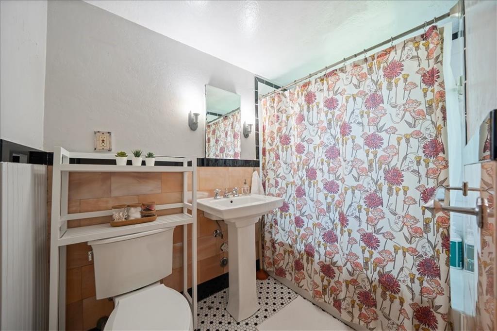 503 North 14th Street Kansas City, KS 66102 - Photo 21 of 27