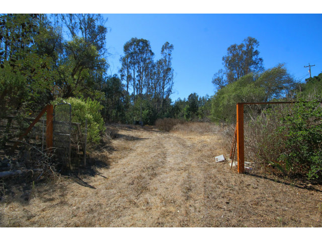 475 Trabing Road Watsonville, CA 95076 - Photo 9 of 9 Gallery Image 9