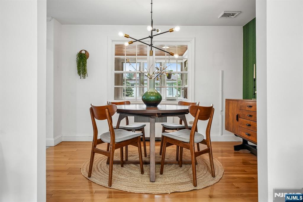 93 South Prospect Street Verona, NJ 07044 - Photo 11 of 38