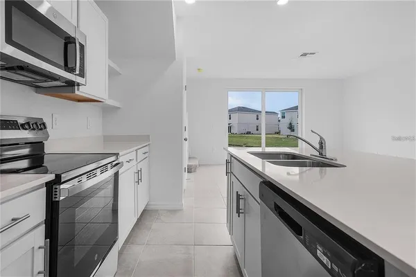 $2,200 | 14224 Lilac Sky Terrace, Bradenton, FL 34211