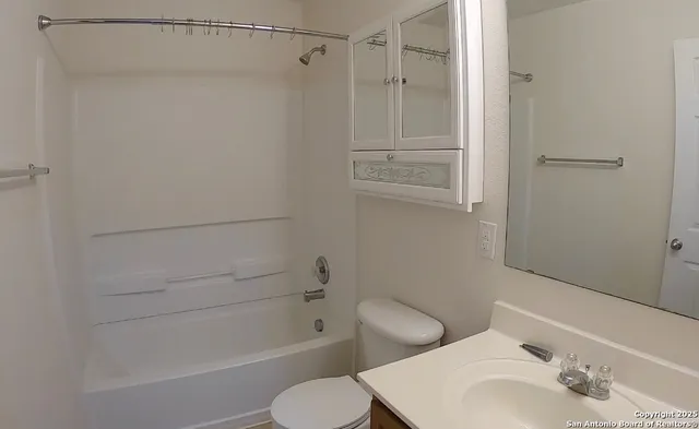 $1,849 | 11827 Ranchwell Cove, San Antonio, TX 78249