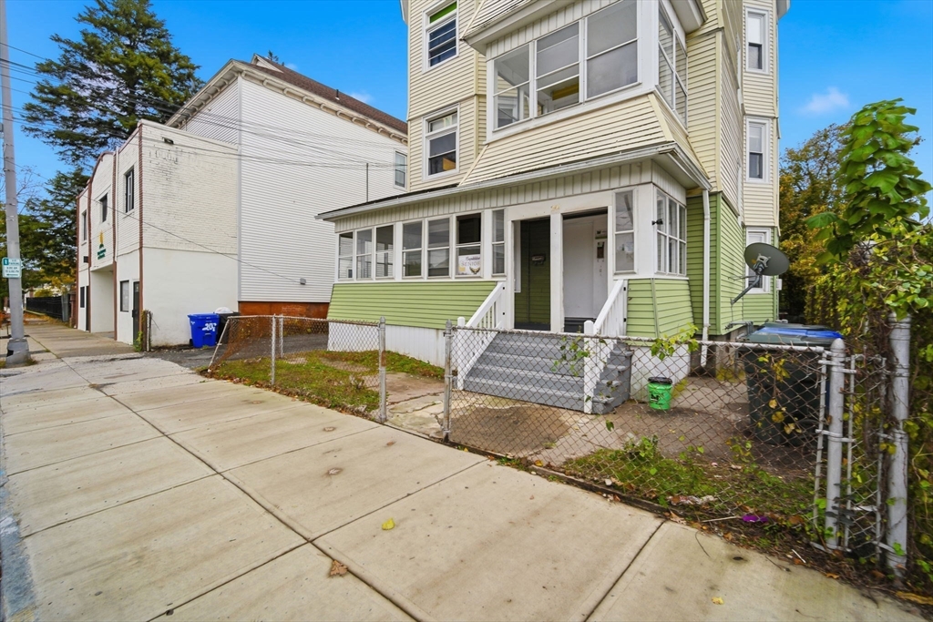 201 Main Street Springfield, MA 01151 - Photo 30 of 31