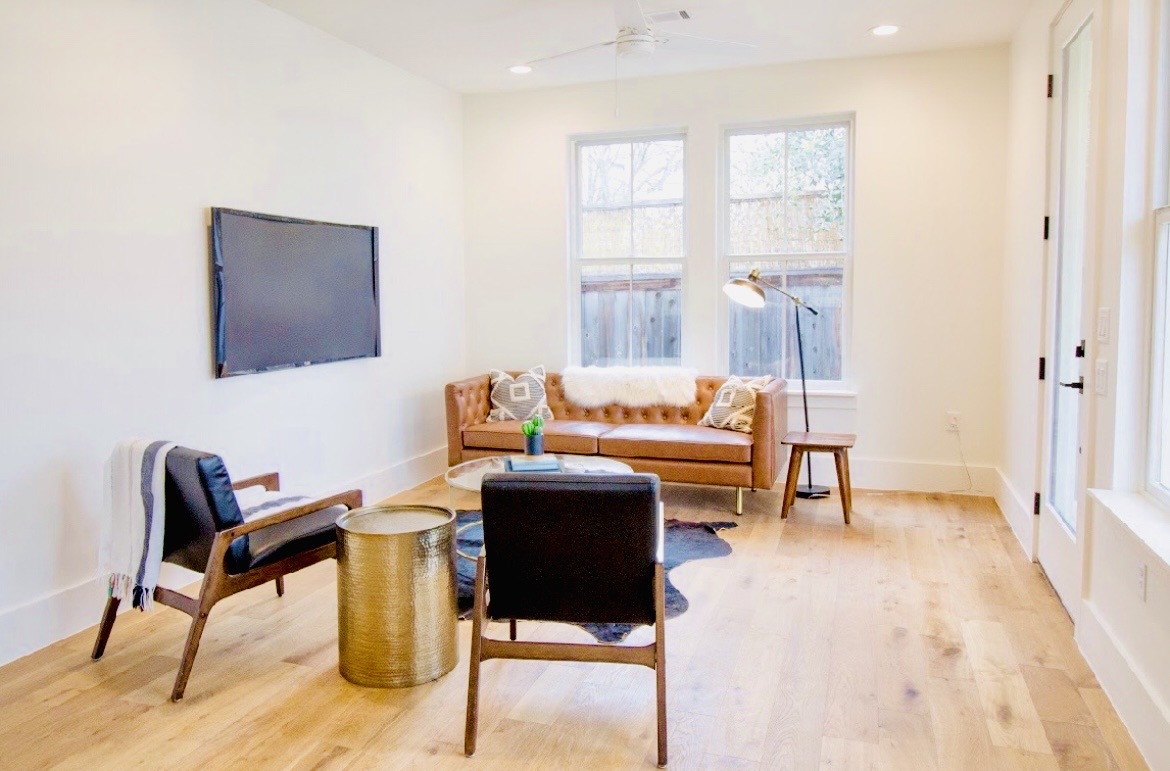 1903 West 30th Street Austin, TX 78703 - Photo 2 of 12 a work room with furniture and a window