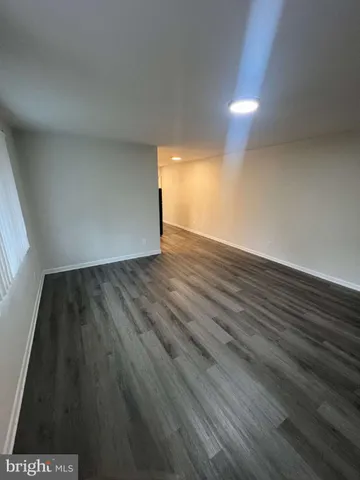 $1,250 | 14404 Gemstone Drive, Unit 302, Woodbridge, VA 22191