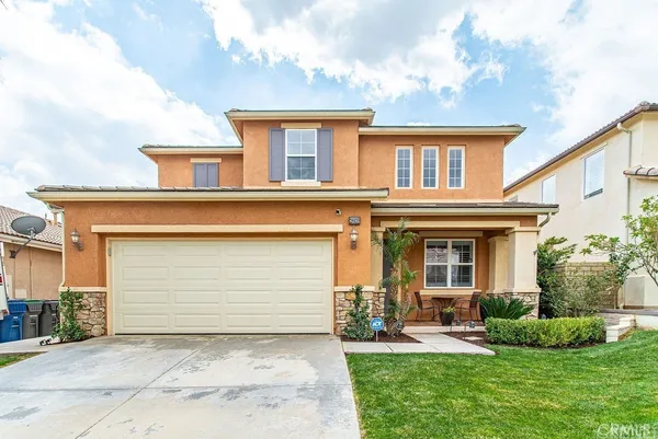 $4,750 | 19920 Via Joyce Drive, Saugus, CA 91350