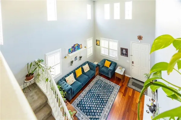 $4,750 | 19920 Via Joyce Drive, Saugus, CA 91350