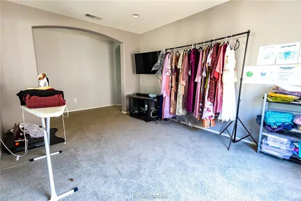$4,750 | 19920 Via Joyce Drive, Saugus, CA 91350
