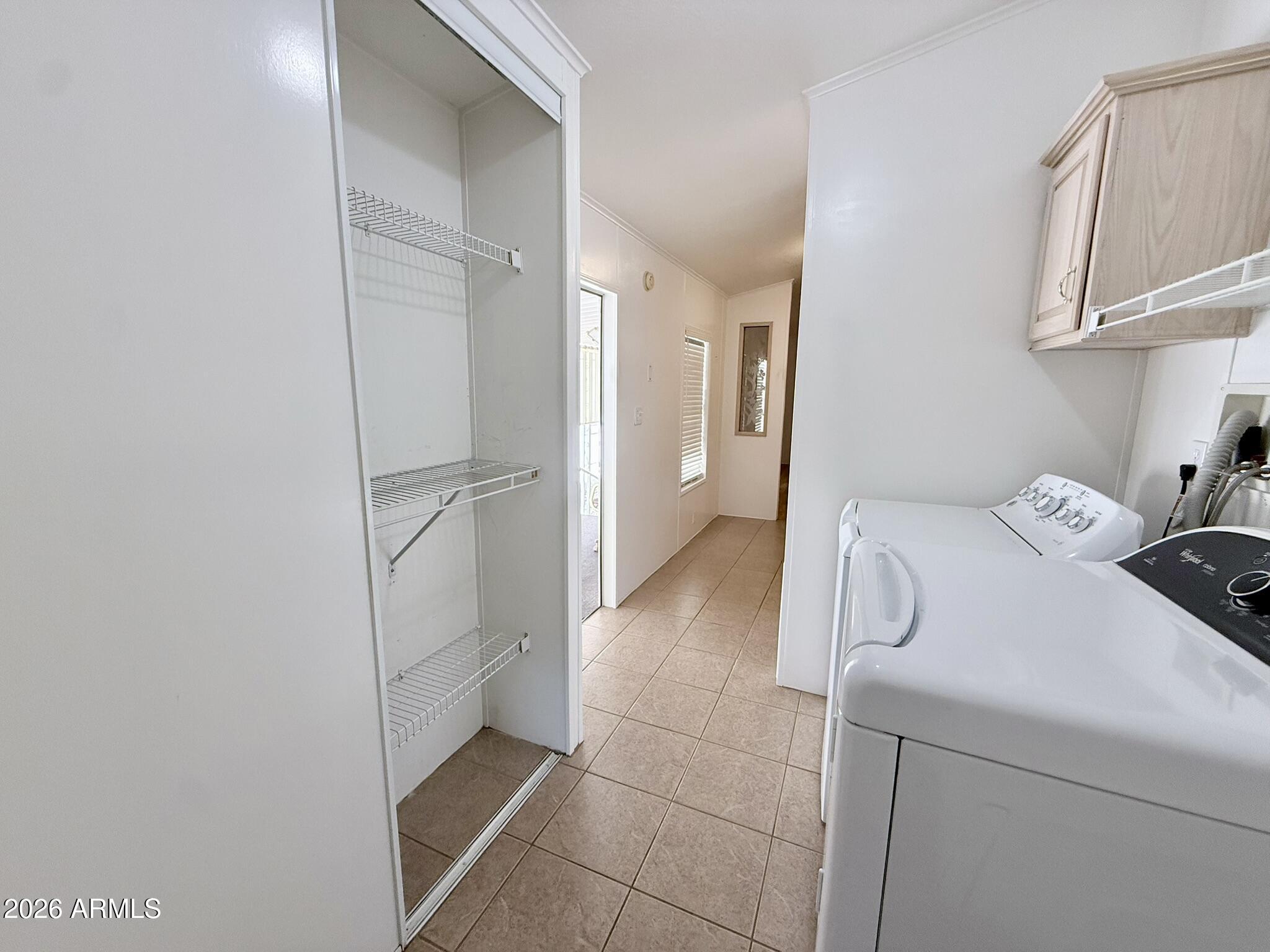 601 North Hayden Road, Unit 40 Scottsdale, AZ 85257 - Photo 23 of 48 Pantry