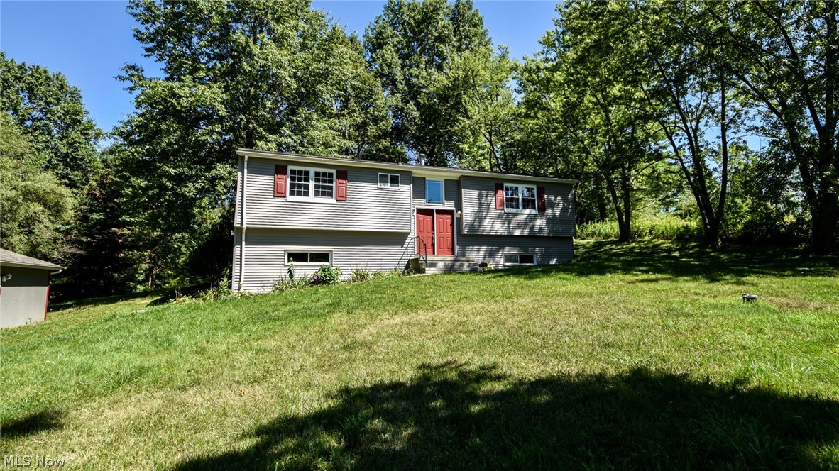 4425 State Road Medina, OH 44256 - Photo 3 of 20