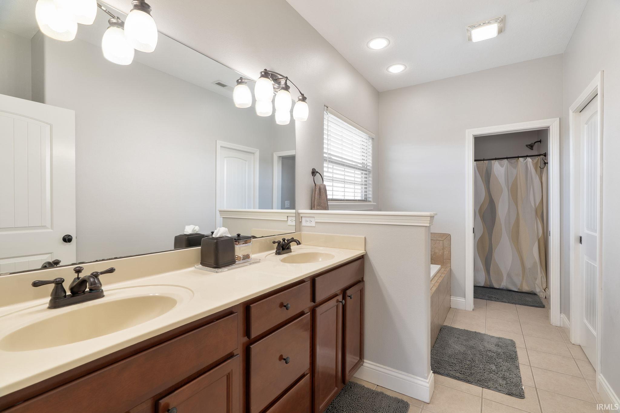 1548 Keystone Court Lafayette, IN 47909 - Photo 18 of 35