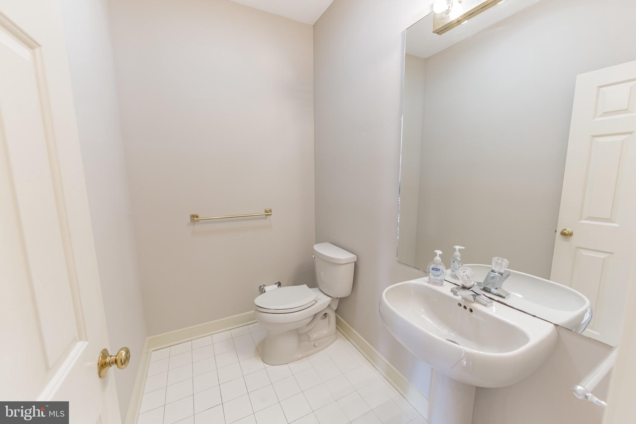 1125 Gypsy Hill Road Ambler, PA 19002 - Photo 19 of 48 First Floor powder room