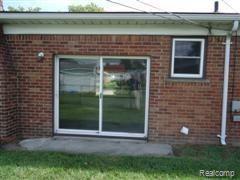 22051 Bach Street Warren, MI 48091 - Photo 13 of 15