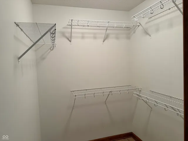 $274,900 | 3919 West Wahachee Drive, Terre Haute, IN 47802