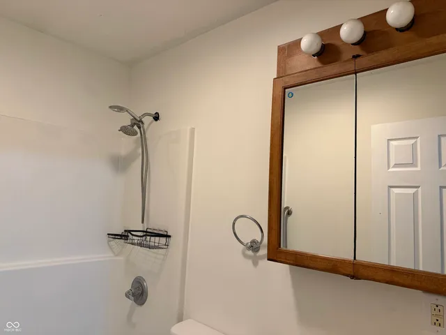 $274,900 | 3919 West Wahachee Drive, Terre Haute, IN 47802