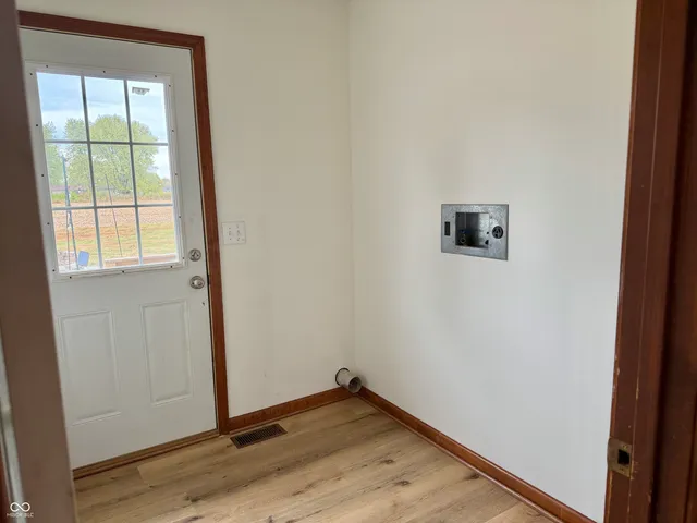 $274,900 | 3919 West Wahachee Drive, Terre Haute, IN 47802