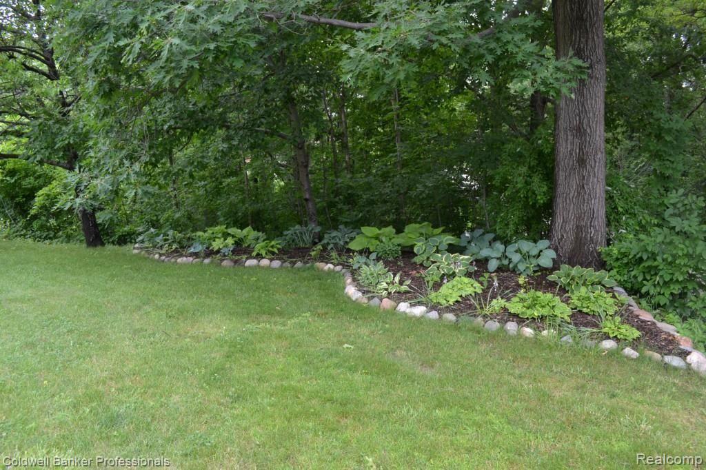 3511 Mitchell Road Metamora, MI 48455 - Photo 14 of 41 542.jpg