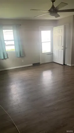 $139,000 | 1403 Broadway Street, Scott City, MO 63780