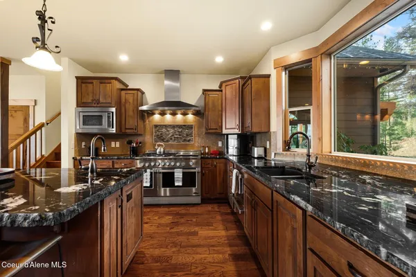 $1,645,000 | 729 Delaney Drive, Sagle, ID 83860